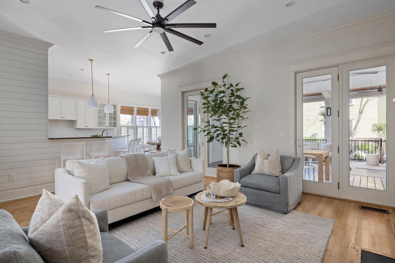 102 Bellinger Street Photo 11