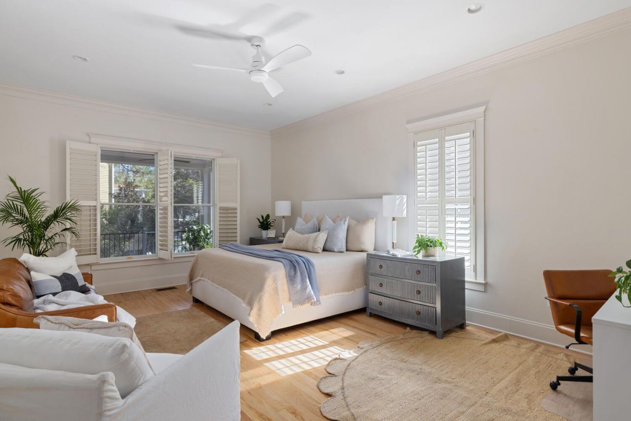 102 Bellinger Street Photo 19