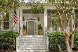 102 Bellinger Street photo 4