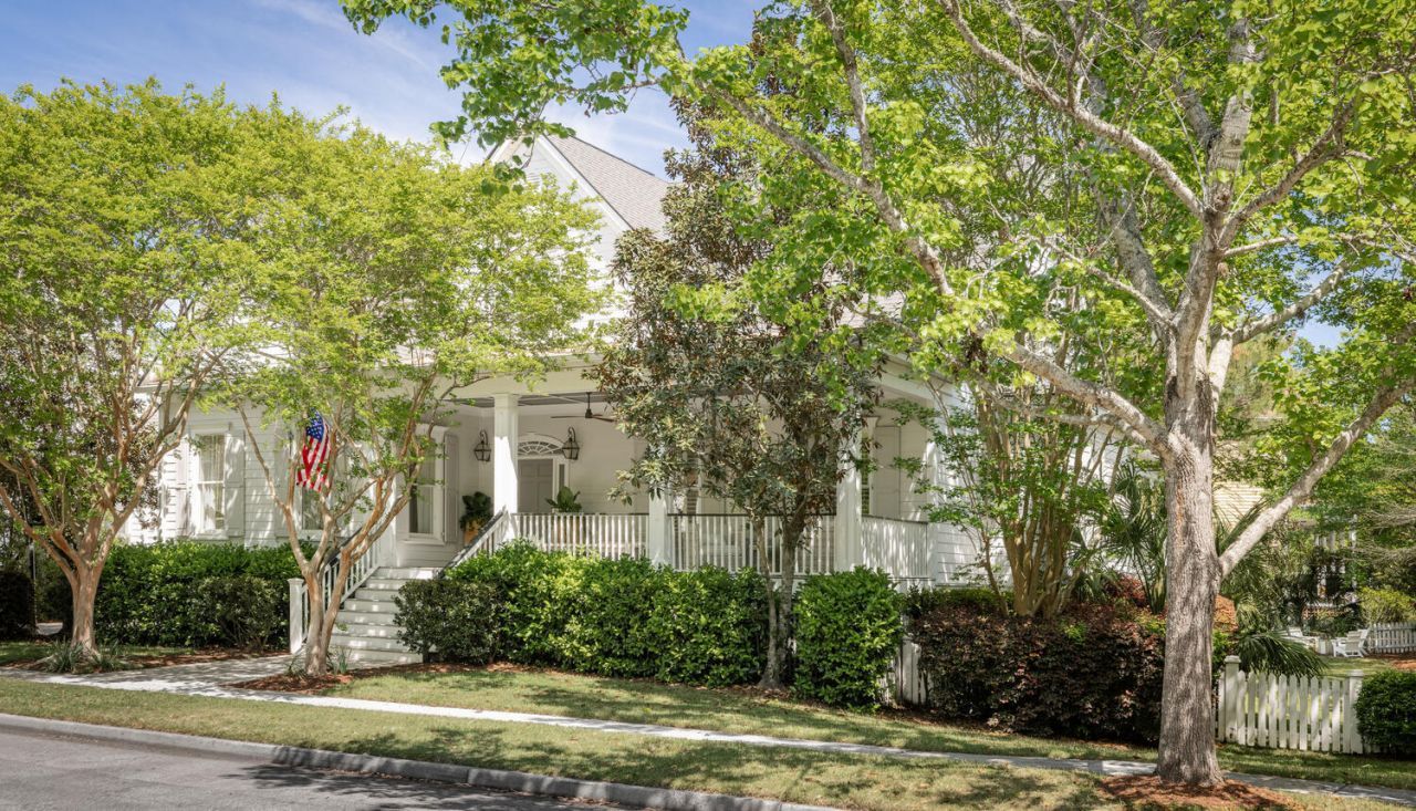 102 Bellinger Street Photo 45