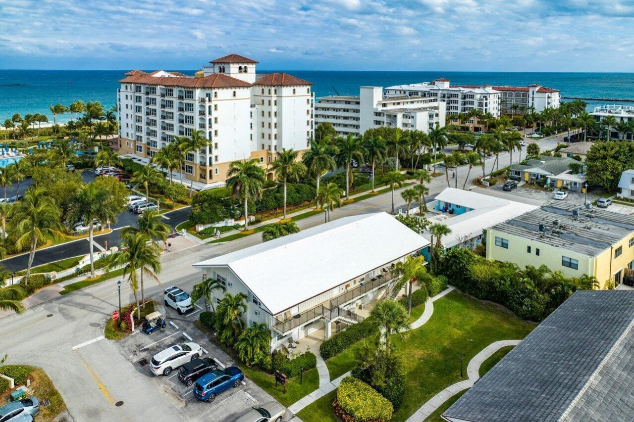 100 Bravado Lane, Unit 2, Palm Beach Shores, FL 33404 Photo