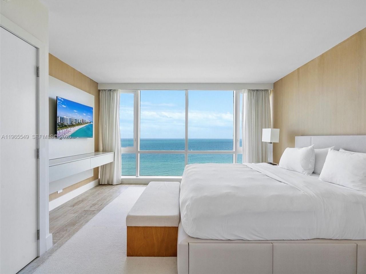 102 24th St , Unit 1119, Miami Beach, FL 33139 Photo