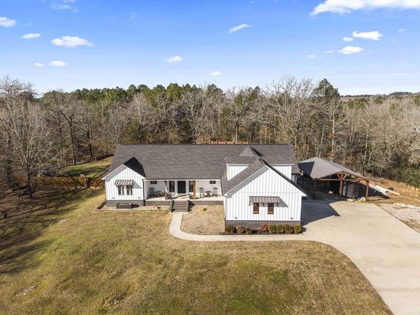 124 HOLLY FARM Lane, Pearcy, AR 71968