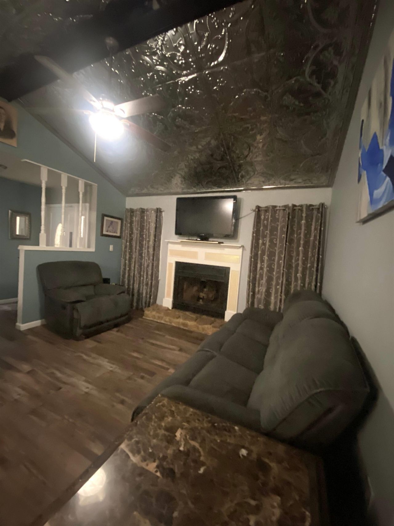 400 Meadowbrook Dr. Photo 10