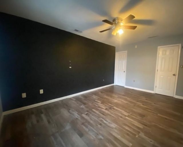 400 Meadowbrook Dr. Photo 14