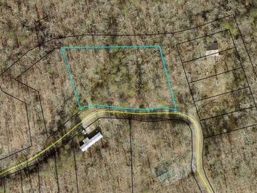 68 Colonel Drive, Burnside, KY 42519