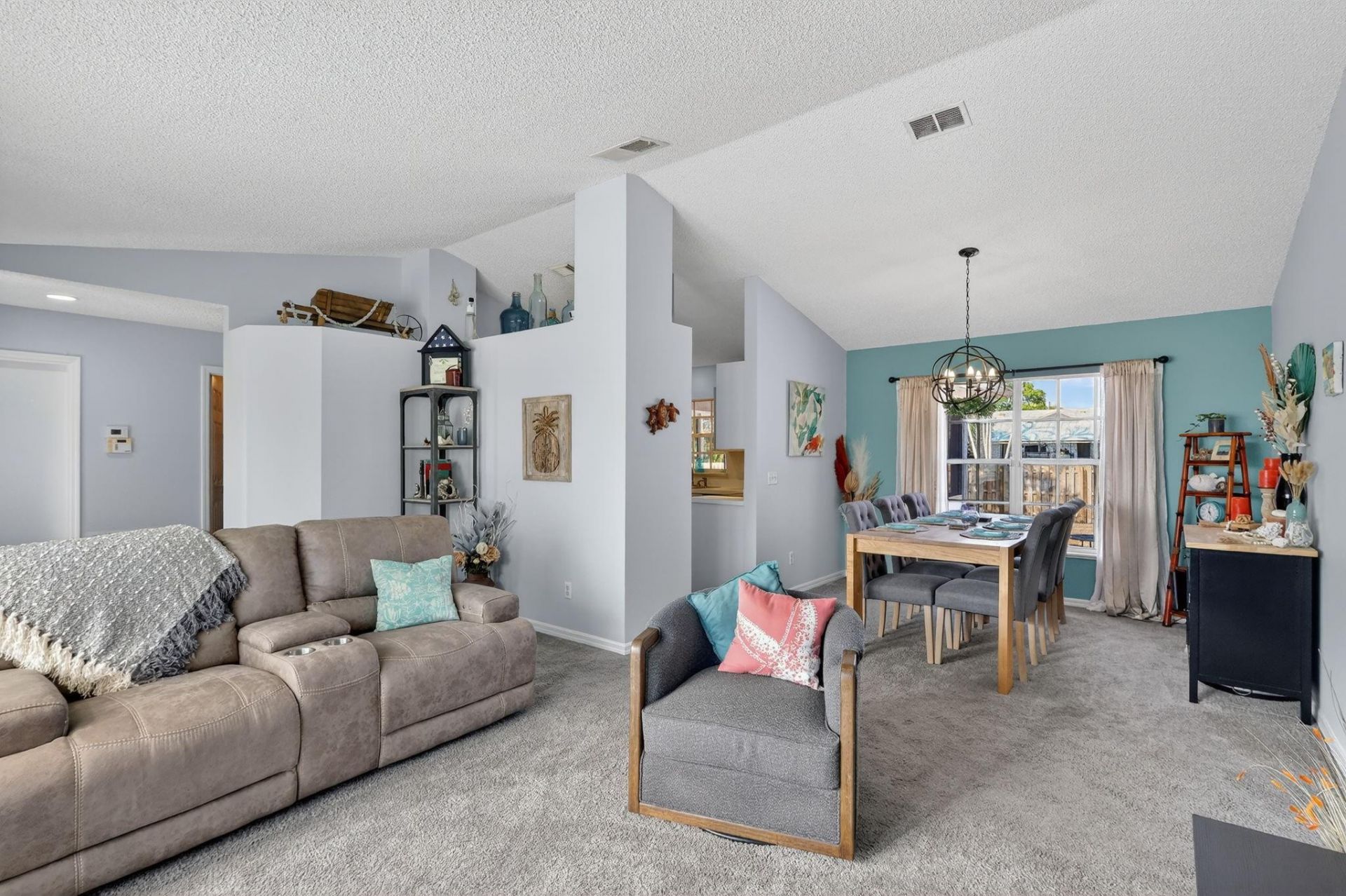 165 SW Eyerly Ave, Port Saint Lucie, FL 34983 Photo