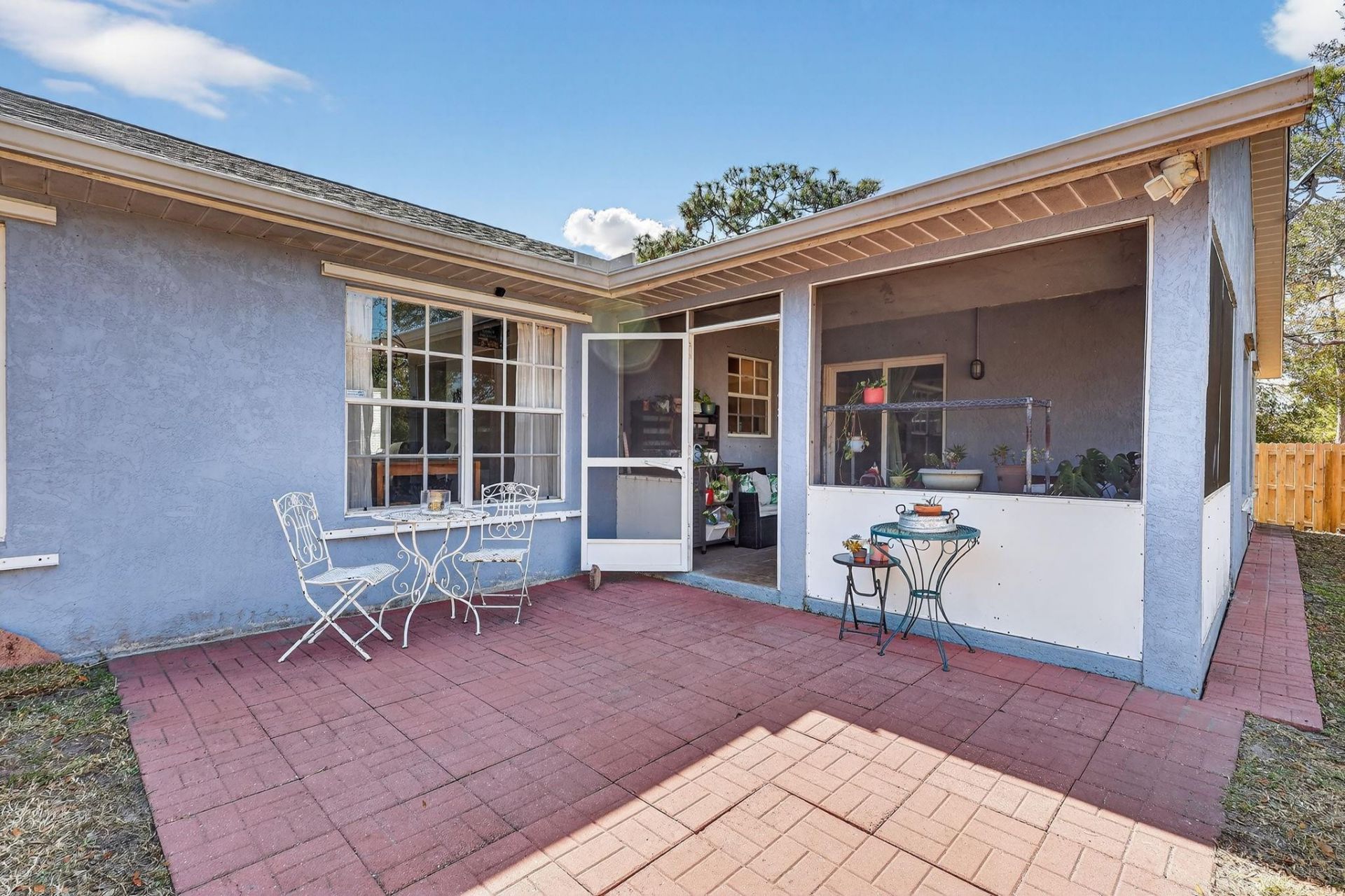 165 SW Eyerly Ave, Port Saint Lucie, FL 34983 Photo