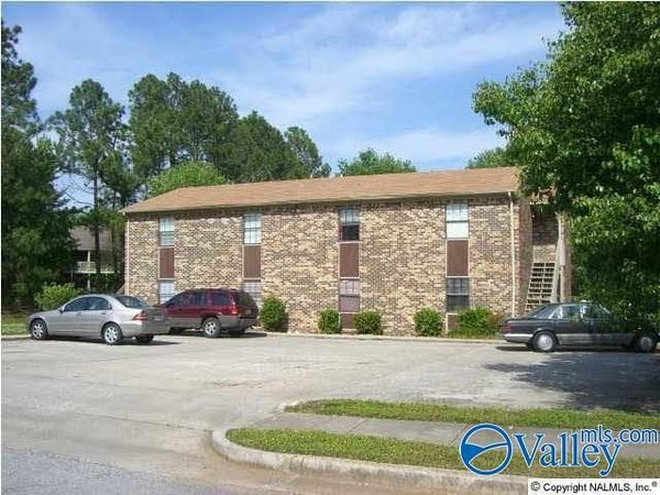4916 Cotton Row NW, Huntsville, AL 35816