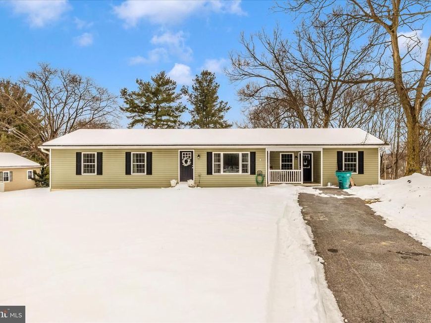 16527 Woburn Road, Sharpsburg, MD 21782 Main Photo