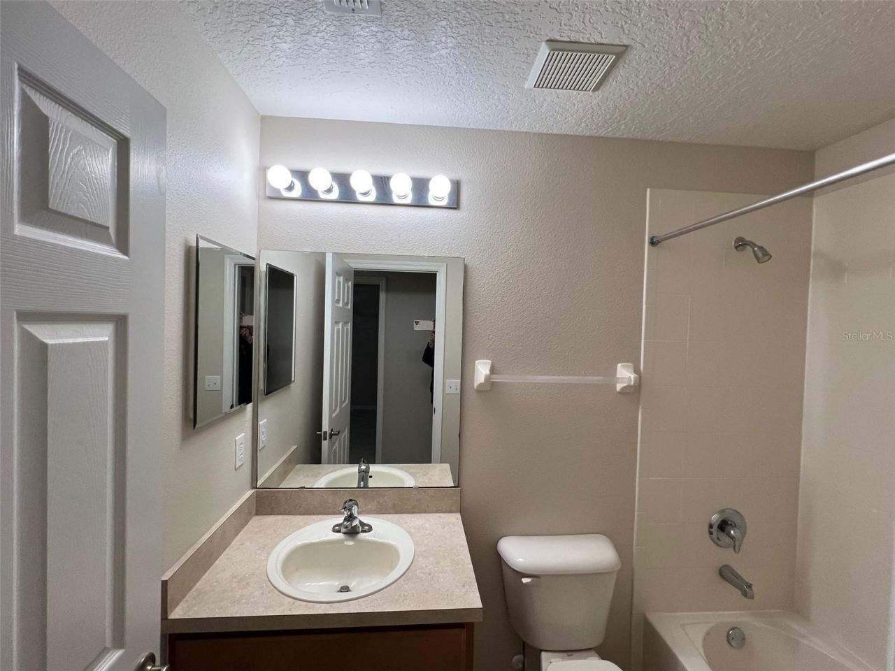 5039 Shorewood Landing Lane, Oviedo, FL 32765 Photo