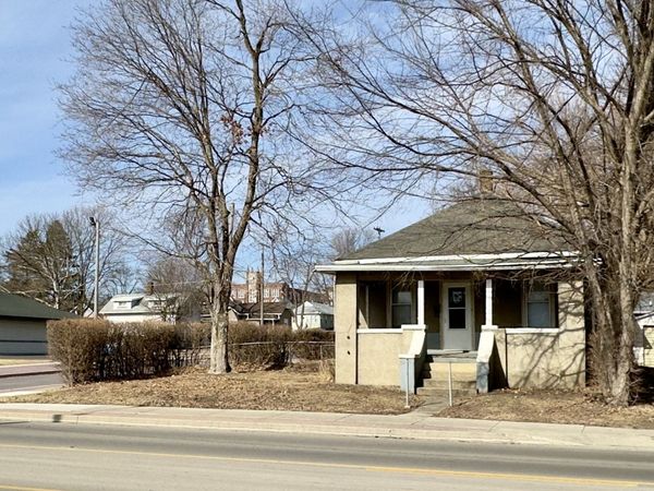 103 3rd Street, Lasalle, IL 61301