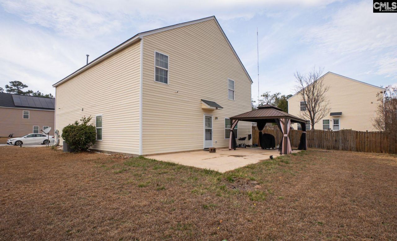 300 Summer Bend Road  Photo 21