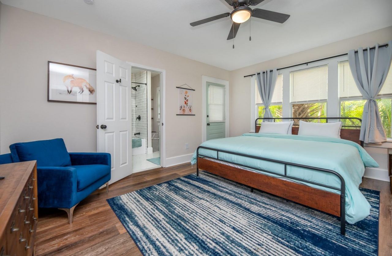 945 13th Street N, Saint Petersburg, FL 33705 Photo