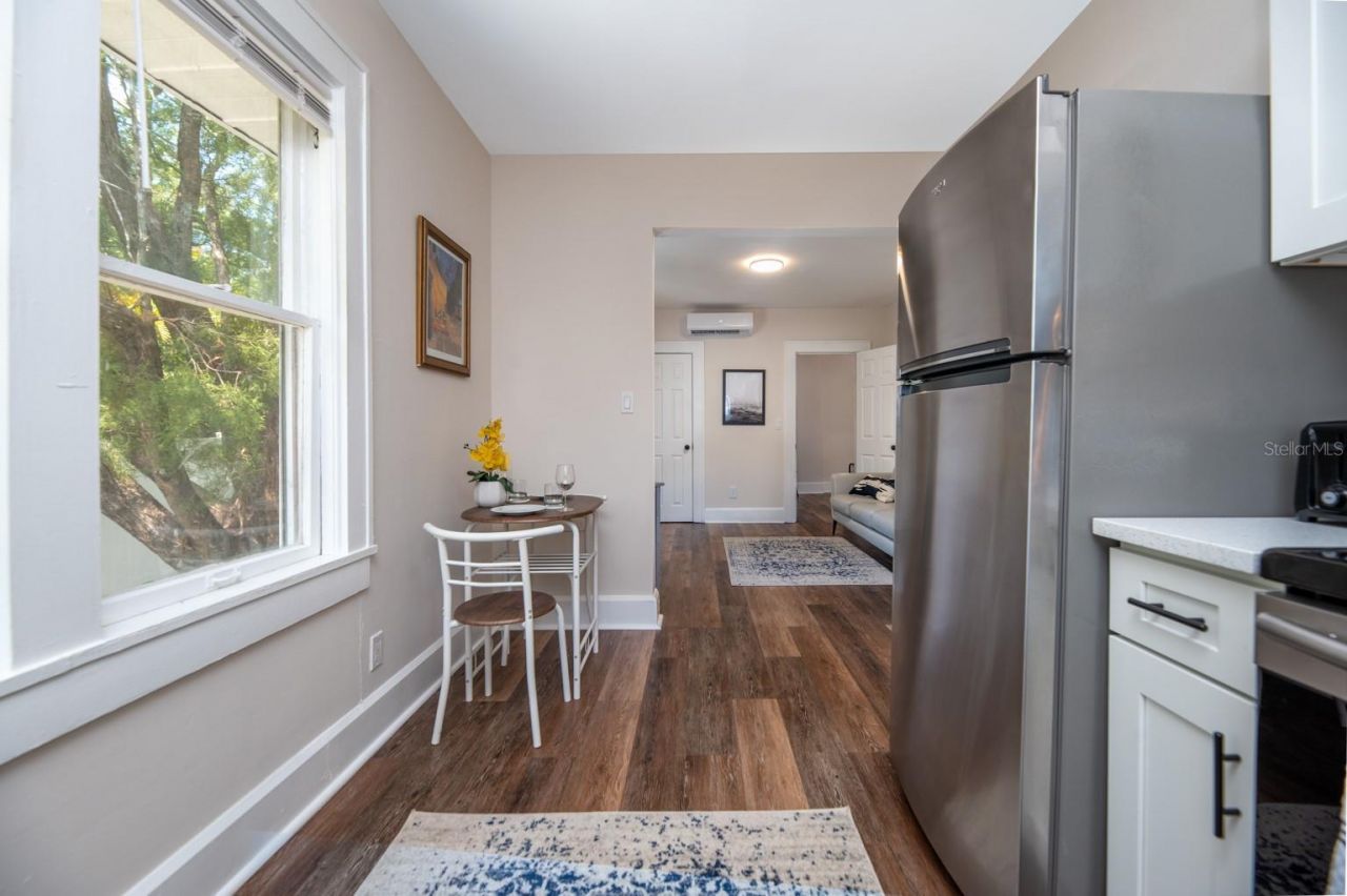 945 13th Street N, Saint Petersburg, FL 33705 Photo