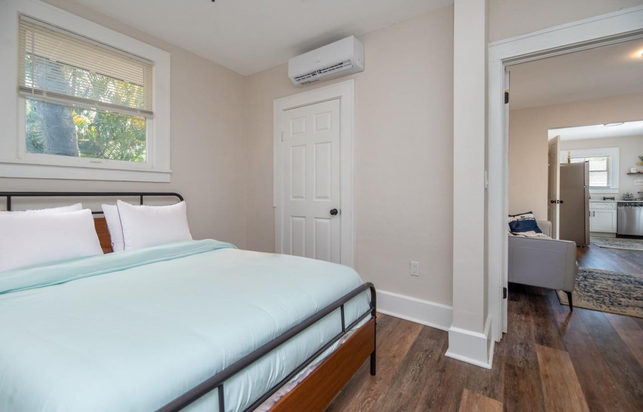 945 13th Street N, Saint Petersburg, FL 33705 Photo