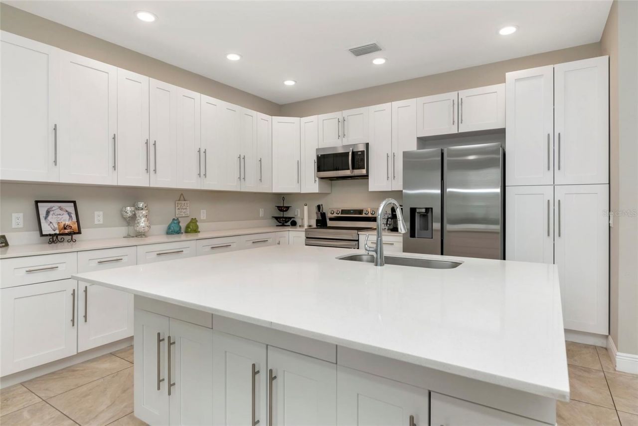 3221 3rd Street E, Bradenton, FL 34208 Photo