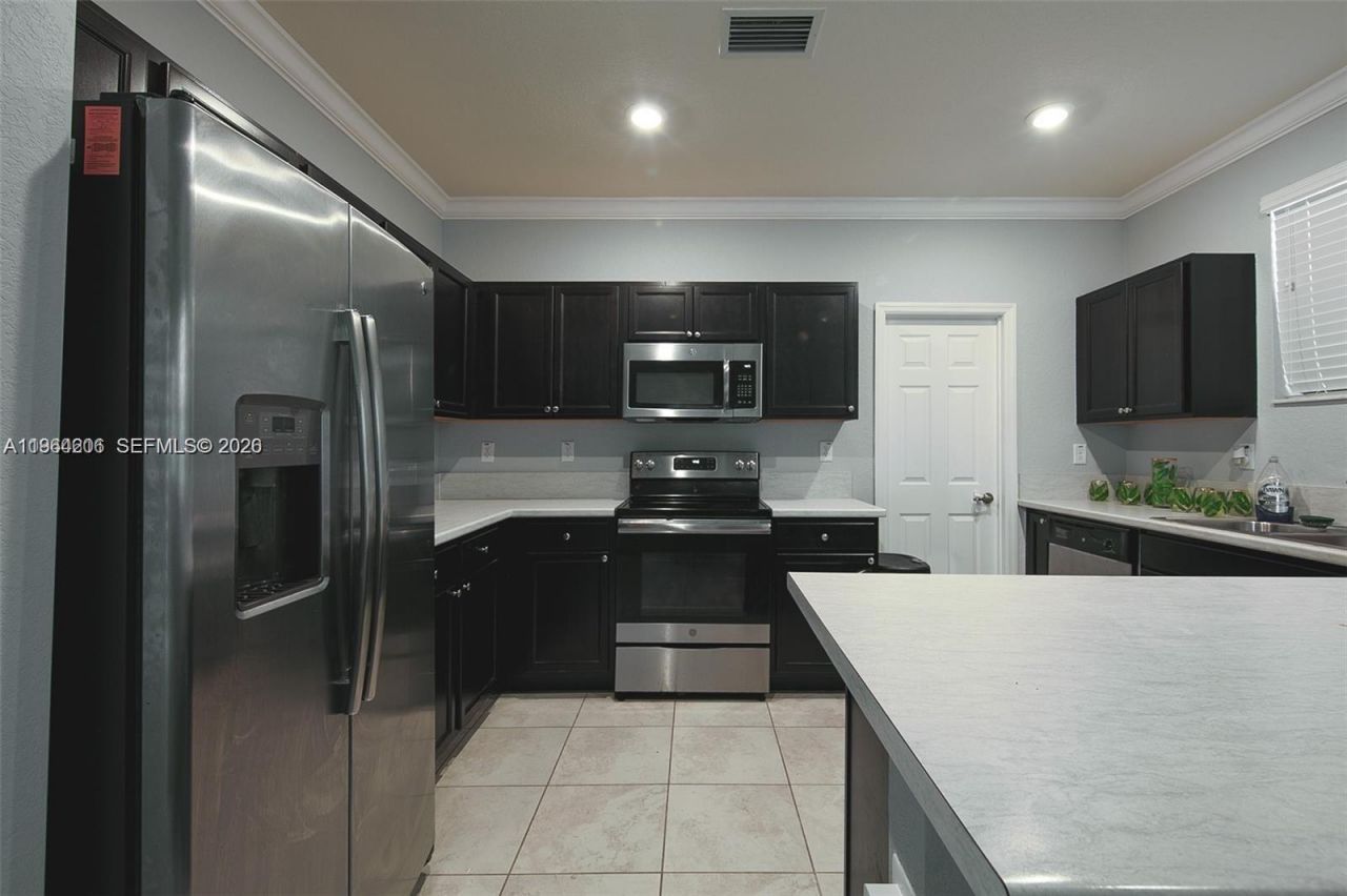 133 NE 23rd Ter, Homestead, FL 33033 Photo