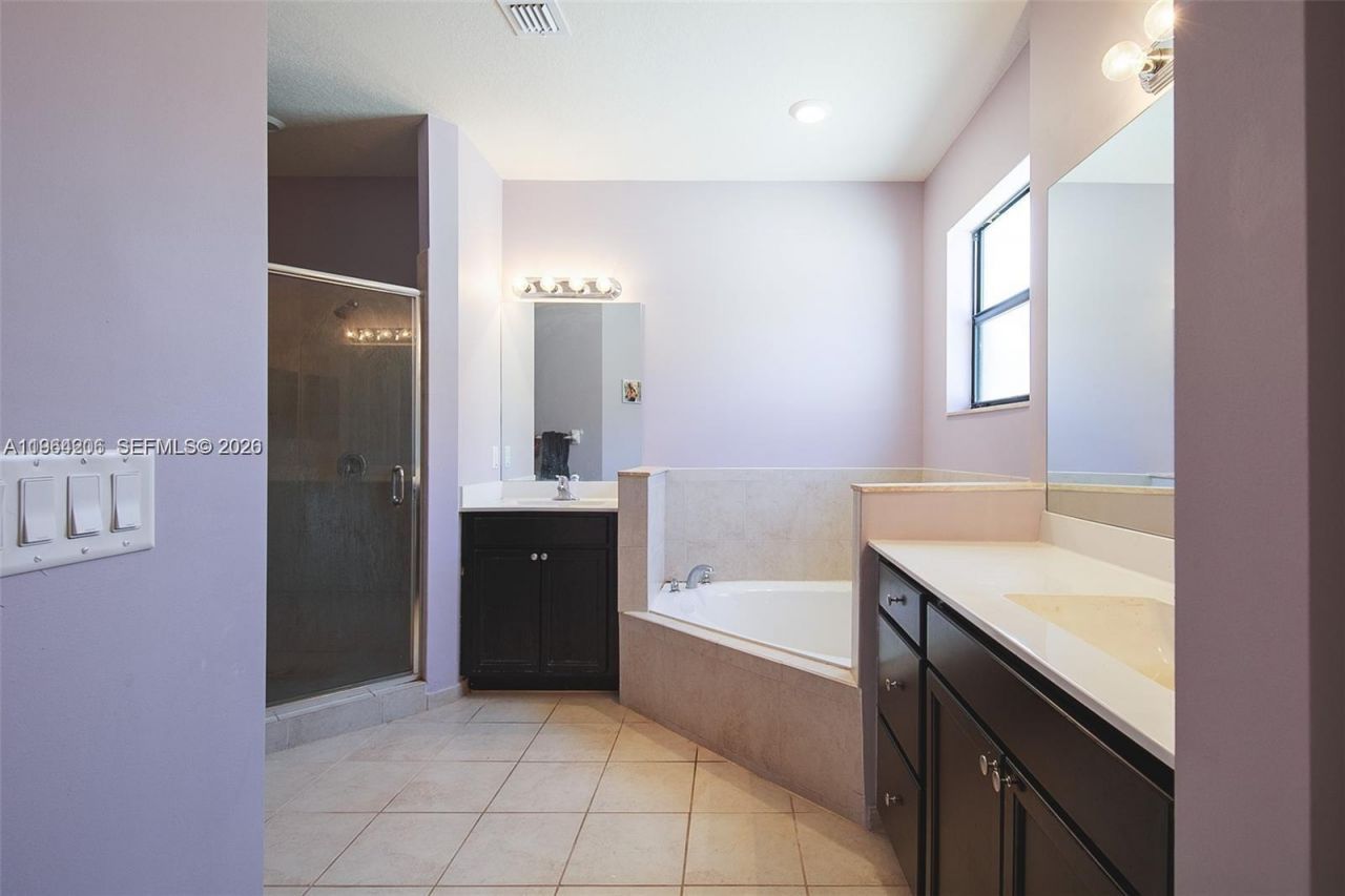 133 NE 23rd Ter, Homestead, FL 33033 Photo