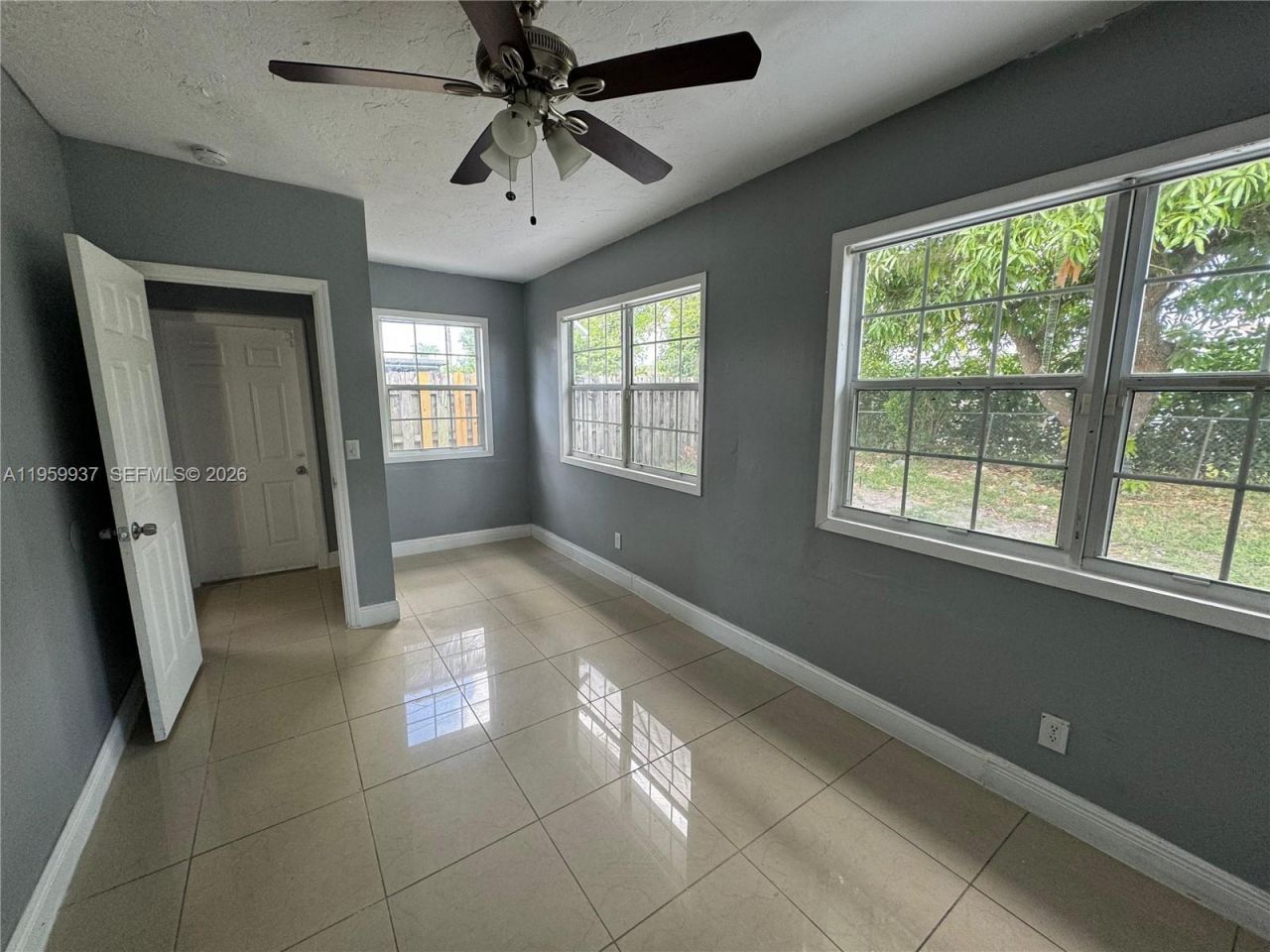 8521 NW 25th Ct, Sunrise, FL 33322 Photo