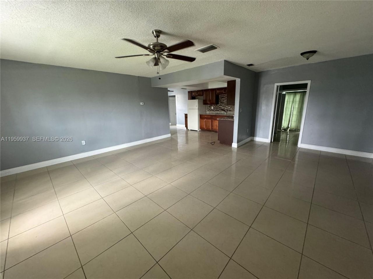 8521 NW 25th Ct, Sunrise, FL 33322 Photo