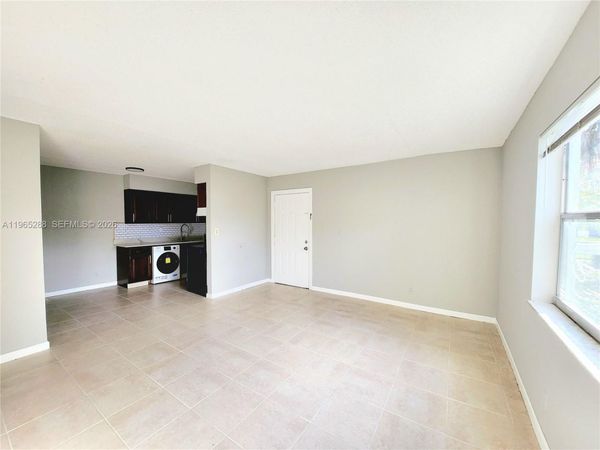 191 SW 15th St , Unit 101, Pompano Beach, FL 33060