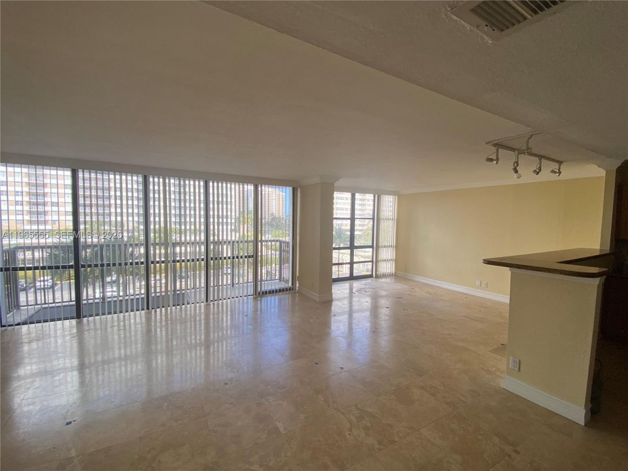 2049 S Ocean Dr, Unit 408, Hallandale Beach, FL 33009 Photo