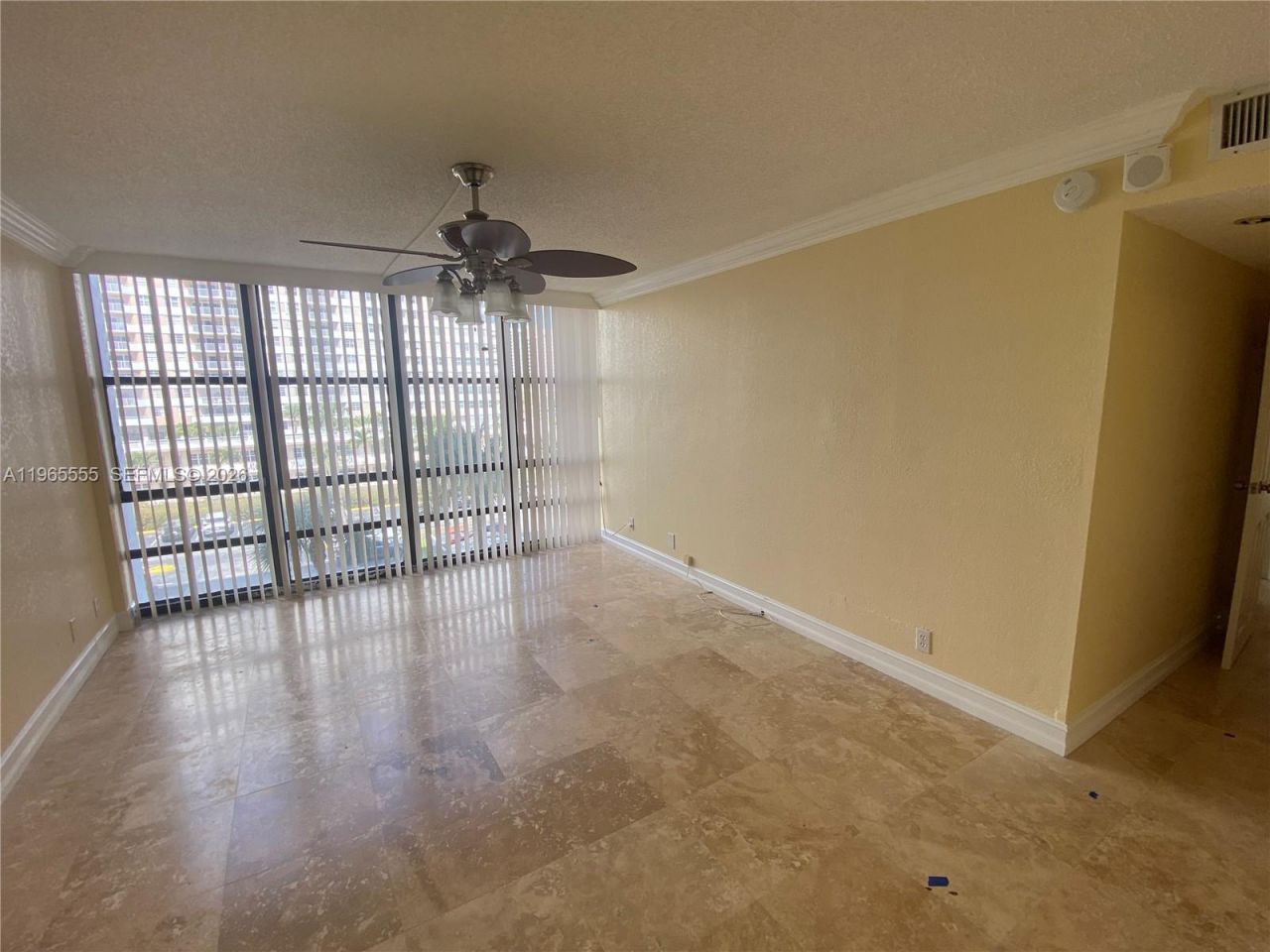 2049 S Ocean Dr, Unit 408, Hallandale Beach, FL 33009 Photo