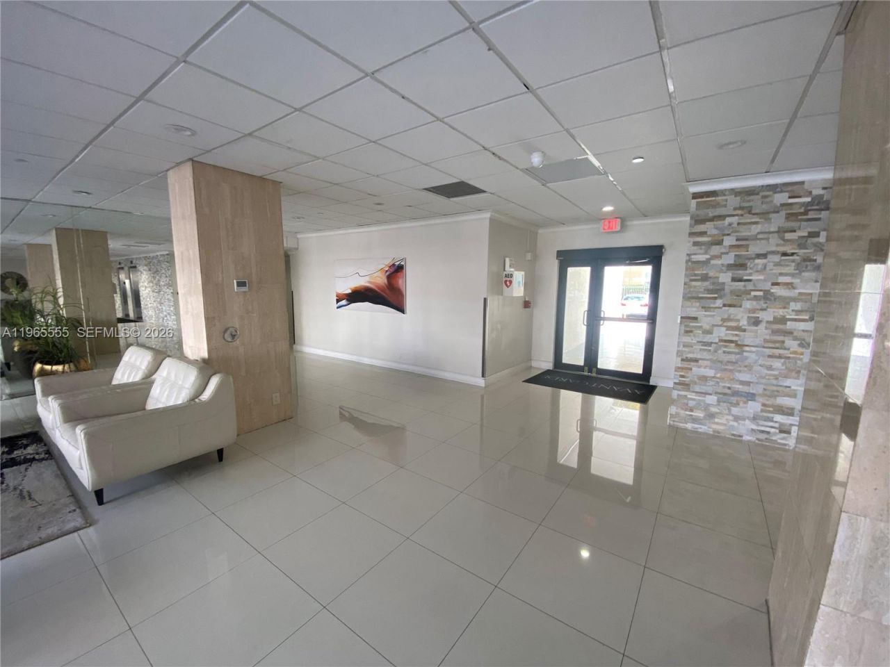 2049 S Ocean Dr, Unit 408, Hallandale Beach, FL 33009 Photo