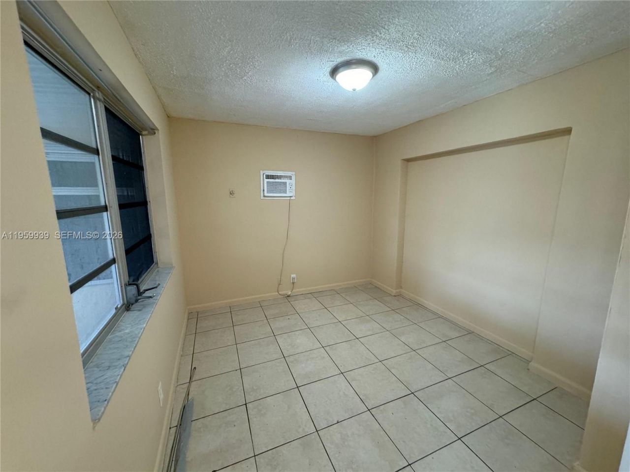 7930 NW 21st Ct, Sunrise, FL 33322 Photo