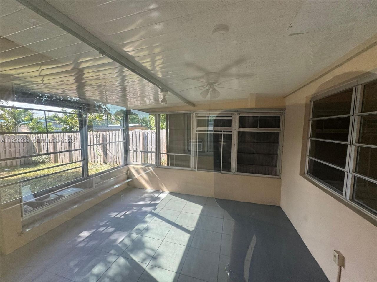 7930 NW 21st Ct, Sunrise, FL 33322 Photo