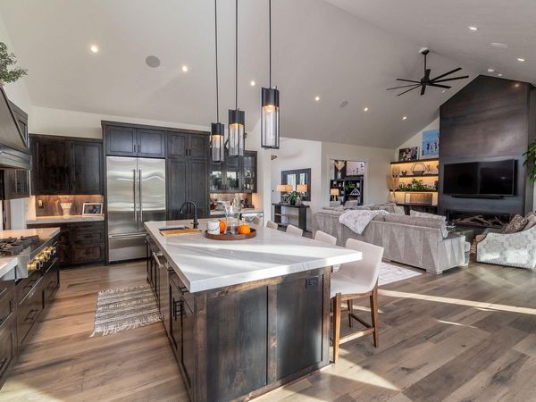 62825 Montara Drive, Bend, OR 97701