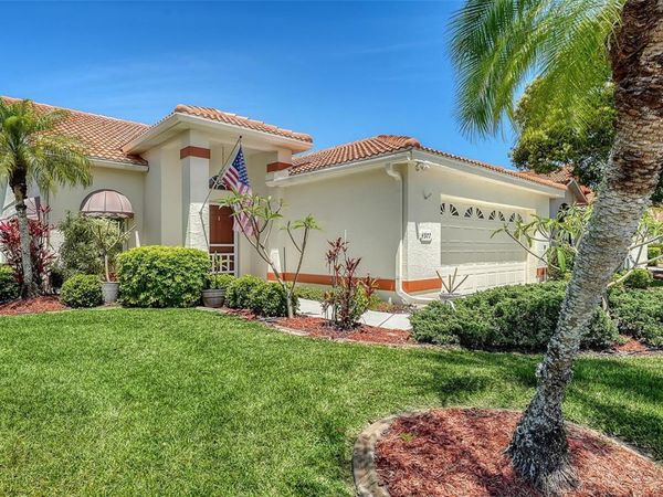 4977 TAMARACK TRAIL, VENICE, FL 34293