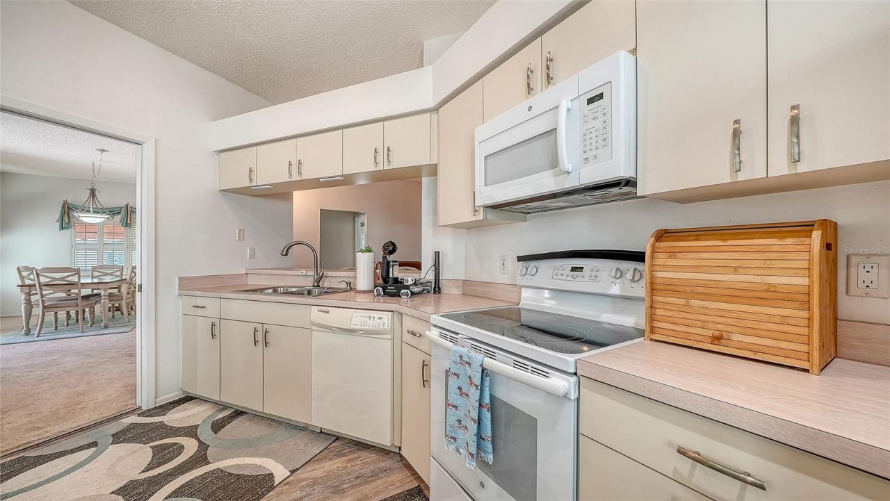 4977 Tamarack Trail, Venice, FL 34293 Photo