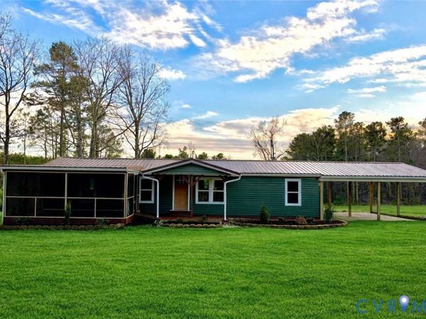 2207 Brodnax Road, Brodnax, VA 23920