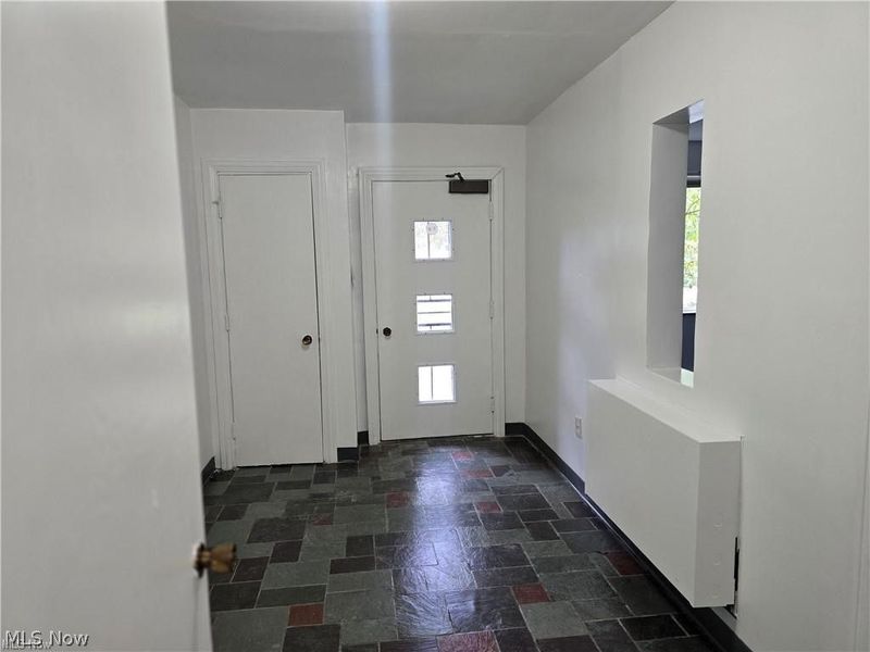 2475 N Taylor Road, Cleveland Heights, OH 44118 Photo 11