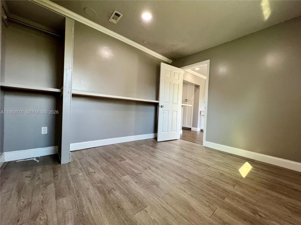2500 NW 89th Ave, Sunrise, FL 33322 Photo