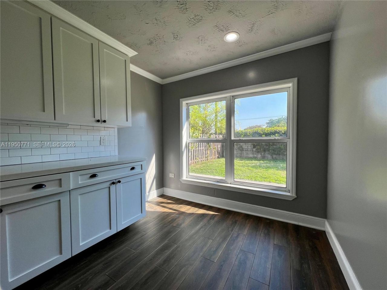 2500 NW 89th Ave, Sunrise, FL 33322 Photo