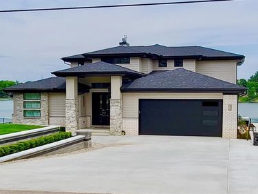 7020 Driftwood Drive, Deerfield Twp, MI 48430