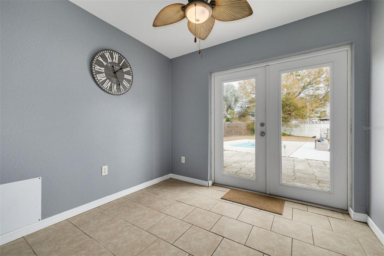 1541 68th Avenue N, Saint Petersburg, FL 33702 Photo