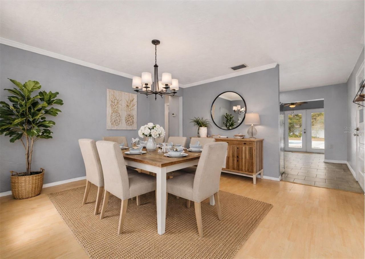 1541 68th Avenue N, Saint Petersburg, FL 33702 Photo