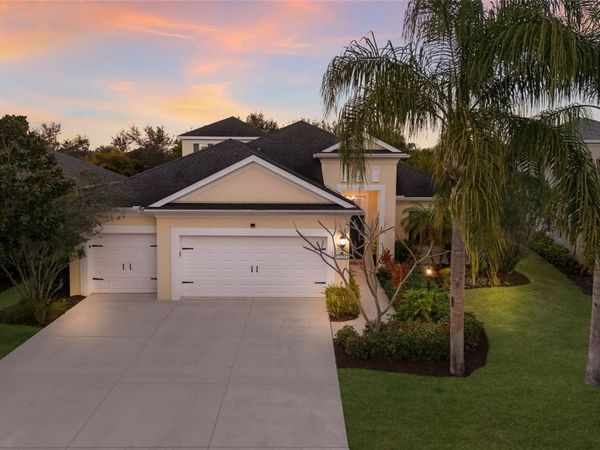 12026 FOREST PARK CIRCLE, BRADENTON, FL 34211