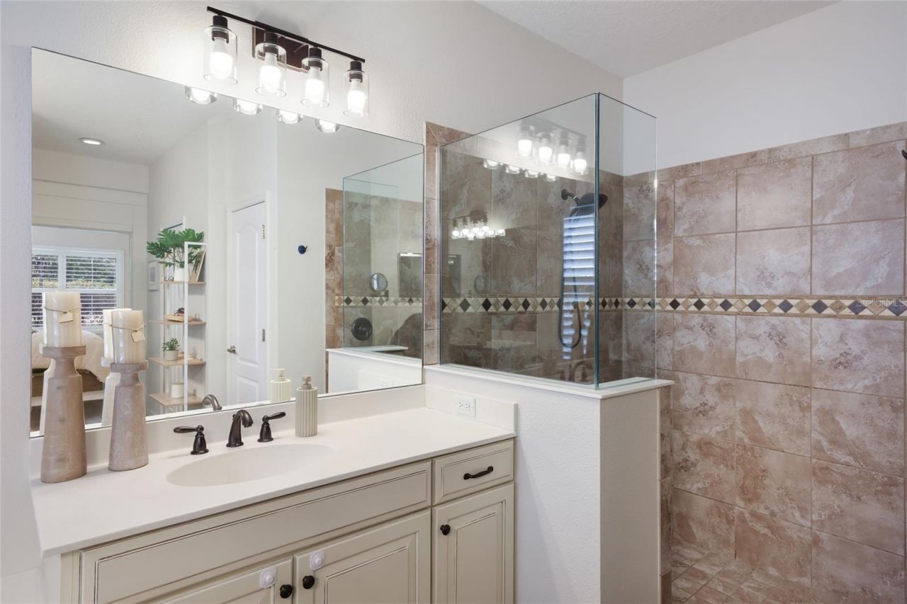 12026 Forest Park Circle, Bradenton, FL 34211 Photo