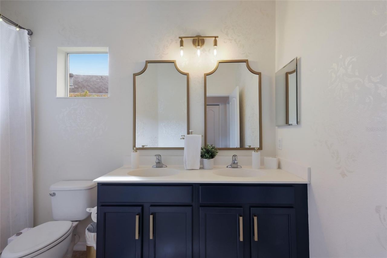 12026 Forest Park Circle, Bradenton, FL 34211 Photo