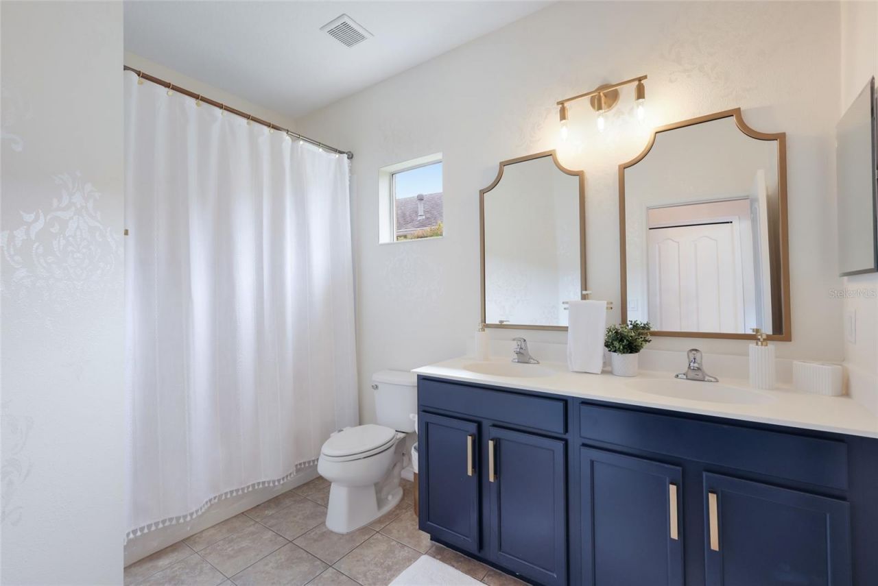 12026 Forest Park Circle, Bradenton, FL 34211 Photo