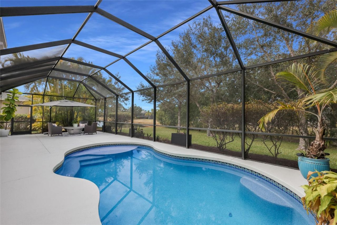 12026 Forest Park Circle, Bradenton, FL 34211 Photo