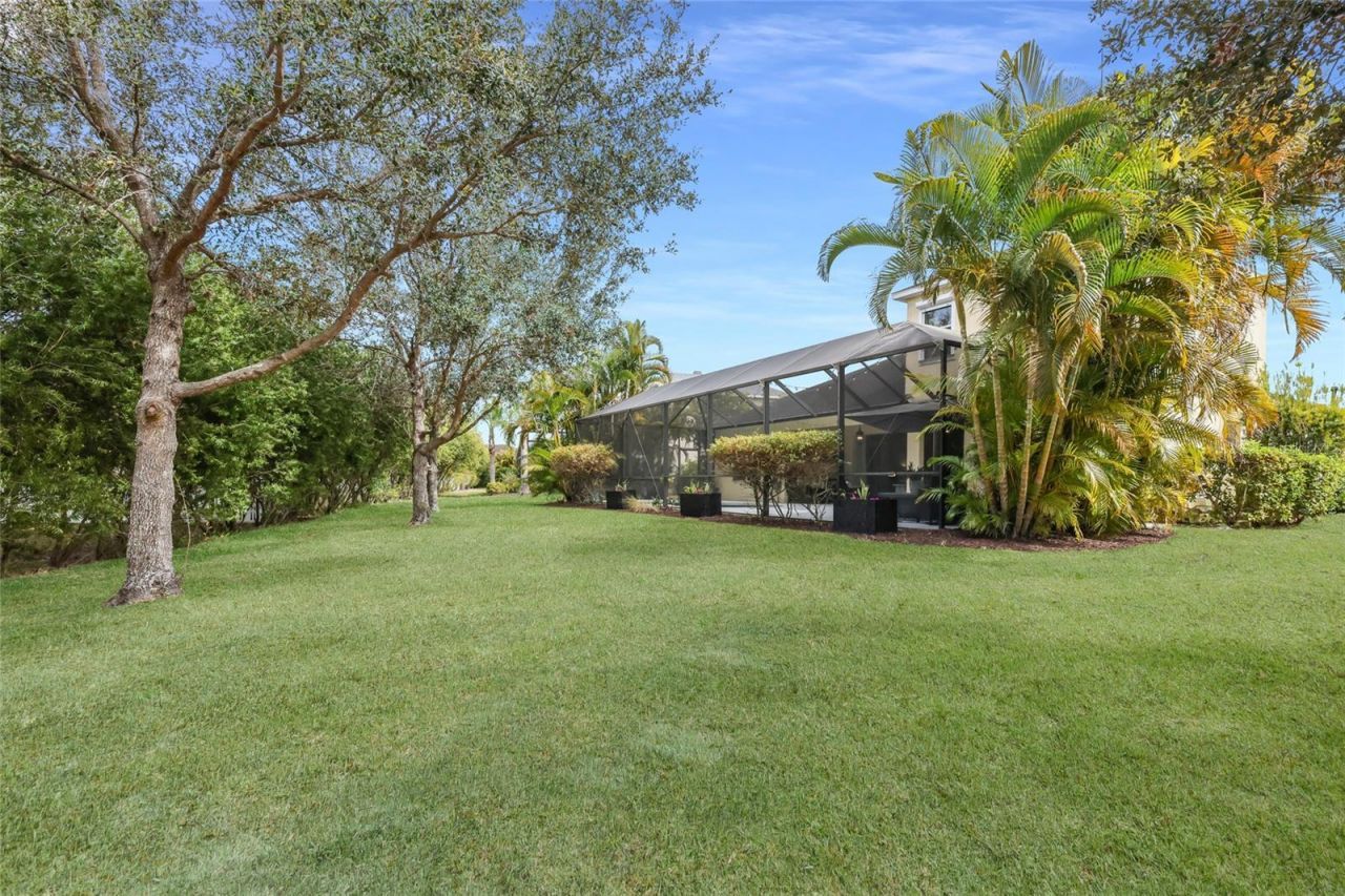 12026 Forest Park Circle, Bradenton, FL 34211 Photo