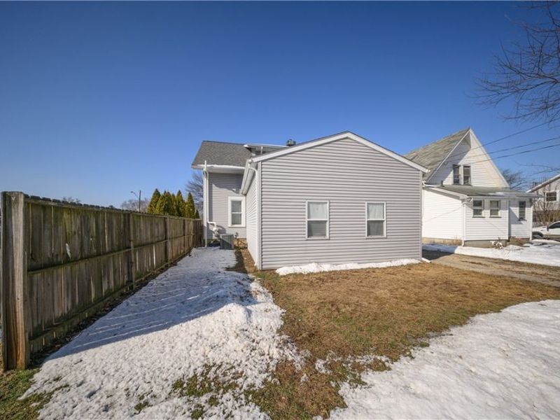 1203 4th Street NW, New Philadelphia, OH 44663 Photo 5