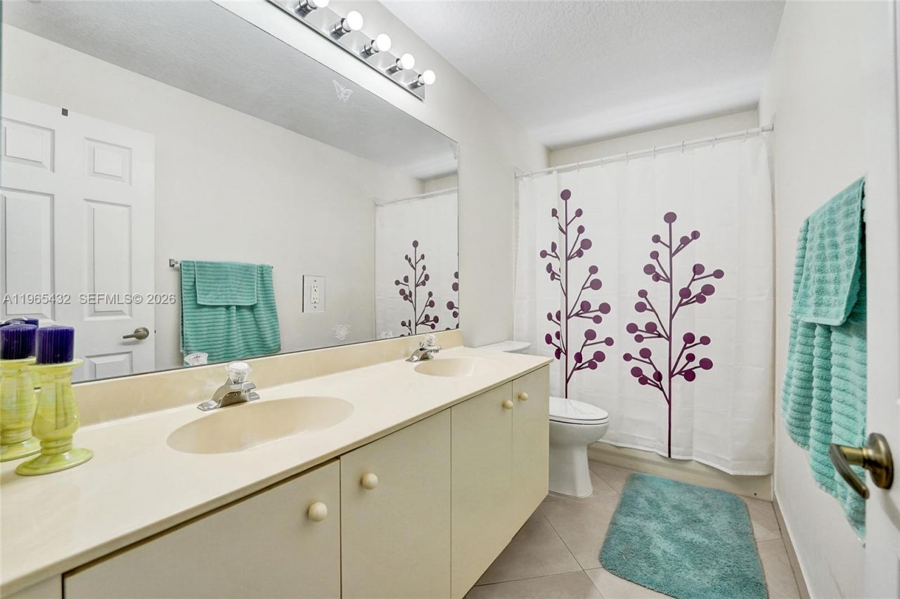 1553 SW 191st Ave, Pembroke Pines, FL 33029 Photo