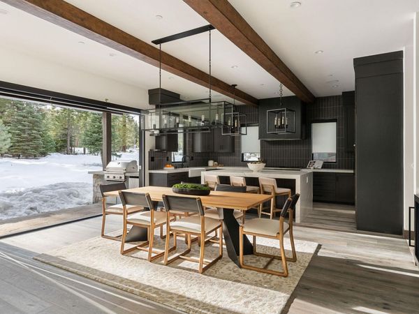 9400 Heartwood Drive, Truckee, CA 96161